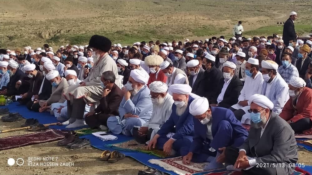 نماز عید فطر در سراسر کشور اقامه شد + فیلم و تصاویر