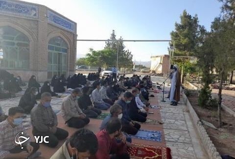 اقامه نماز عید فطر در مناطق مختلف کوهبنان 