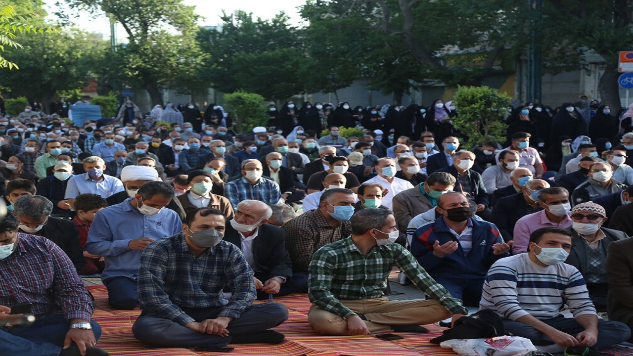 اقامه نماز عید سعید فطر در قزوین