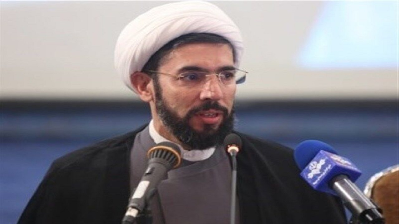شهید سلیمانی نماد مقاومت و استقامت است