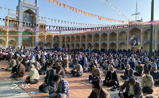 اقامه باشکوه نماز عید فطر در یزد
