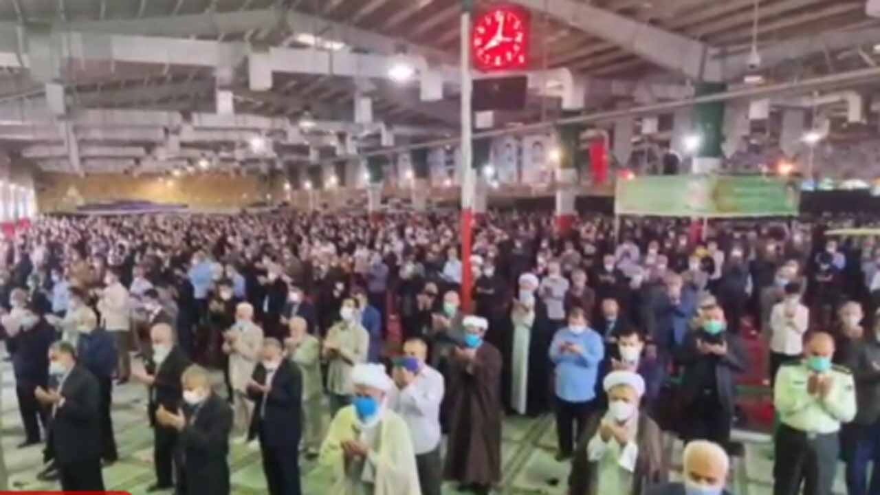 فیلمی از برگزاری نماز عید فطر در شیروان
