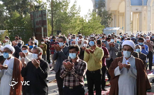 اقامه باشکوه نماز عید فطر در یزد