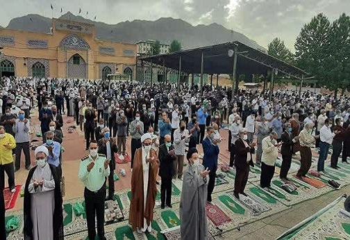 نماز عید سعید فطر در شهر&zwnj;های مختلف استان لرستان اقامه شد