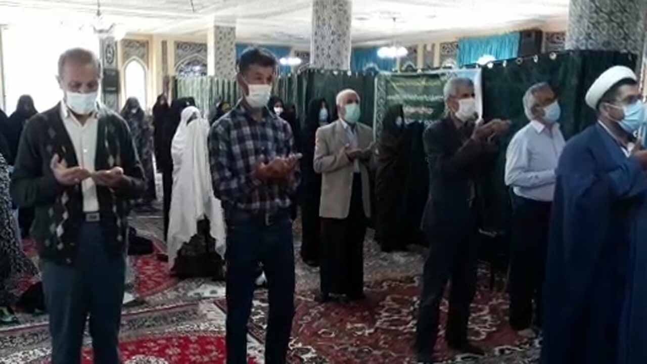فیلمی از برپایی نماز عید فطر در روستای جغدان