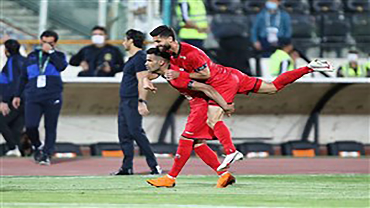 خلاصه بازی پرسپولیس ۱ - ۰ استقلال تهران در دربی ۹۵ + فیلم