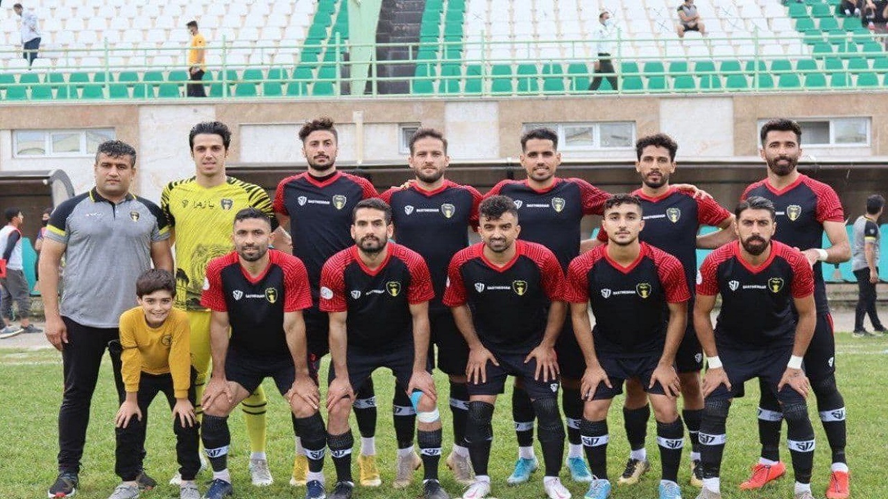 تساوی رایکا و استقلال