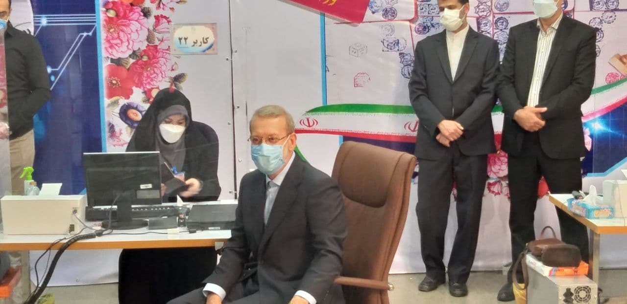 علی لاریجانی برای انتخابات ریاست جمهوری ثبت نام کرد