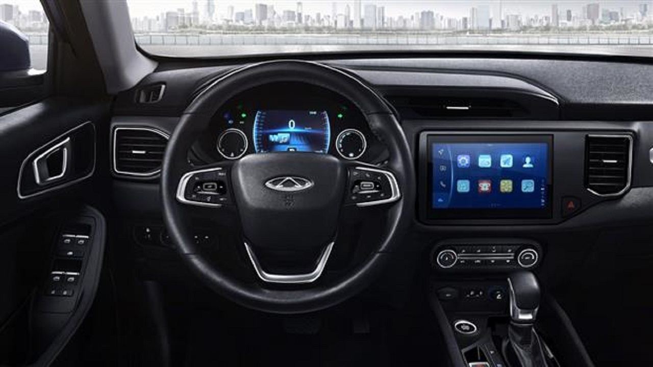 مقایسه ام وی ام X55 با میتسوبیشی لنسر 1800 + مشخصات فنی