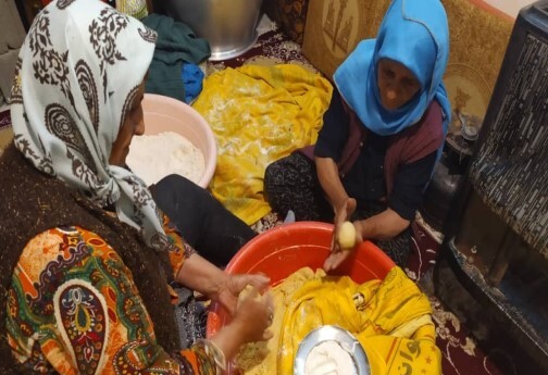 پخت «نان_یوخا» مهارتی که میراث ملی شده است پخت «نان_یوخا» مهارتی که میراث ملی شده است