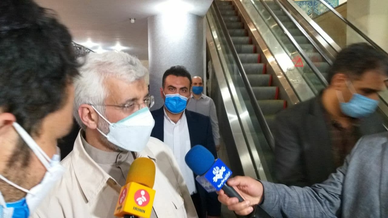 روز پنجم؛ مسافران پاستور در صف ثبت&zwnj;نام/ علی لاریجانی ثبت نام کرد/ وقتی جهانگیری به هاشمی می&zwnj;گوید تو ثبت&zwnj;نام کن/ سید ابراهیم رئیسی هم ثبت نام کرد/ آقای معاون اول هم وارد گود شد/ آغاز راه سعید جلیلی