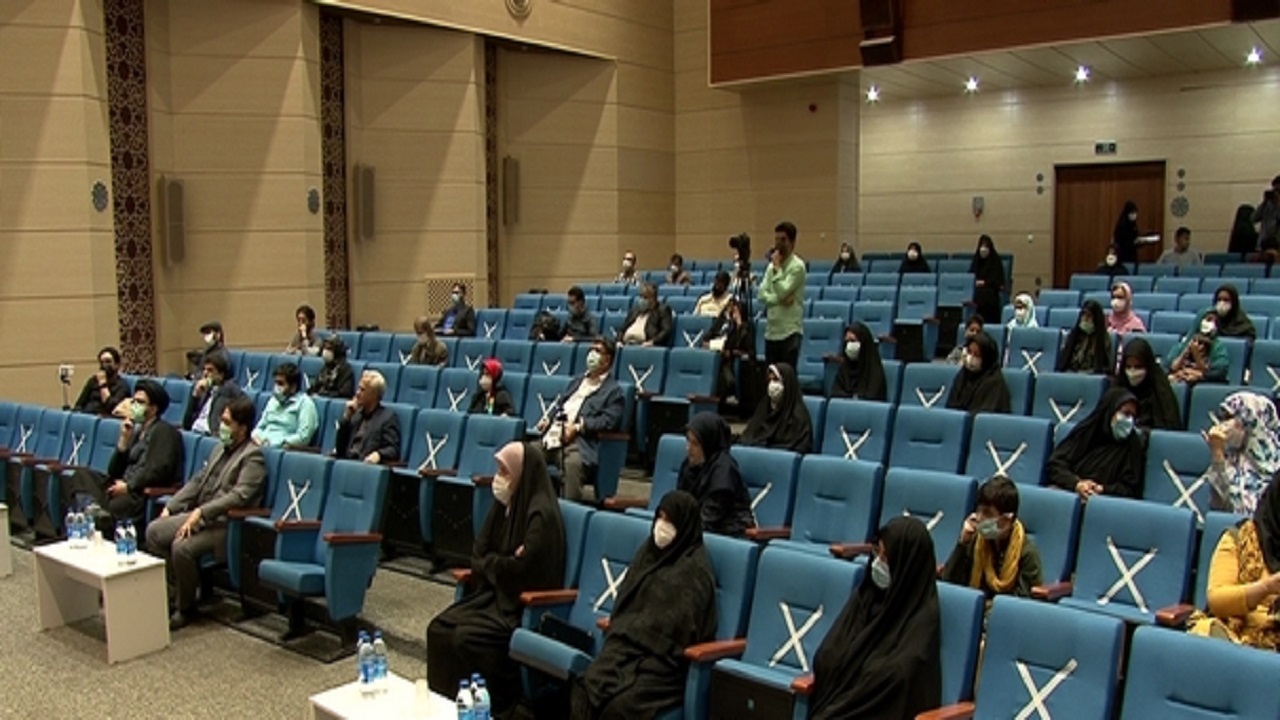 مرکز تخصصی خوانش متون کهن در قم افتتاح شد