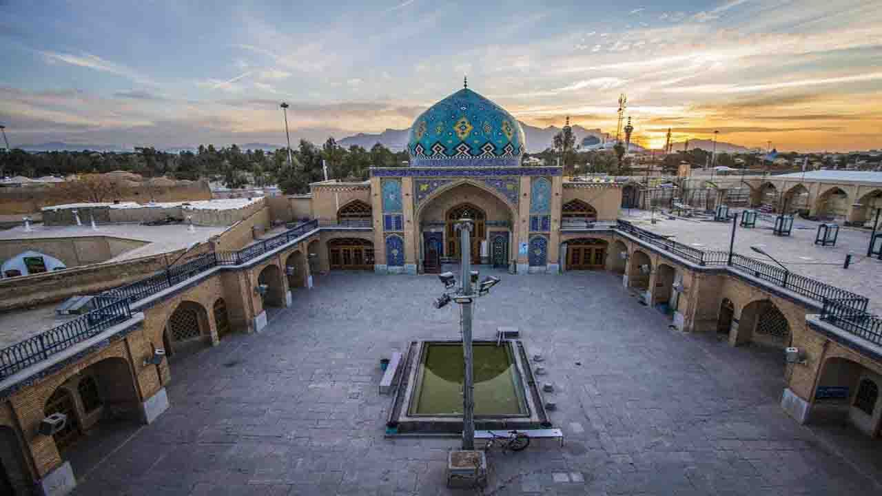 ماجرای نماز باران و ساخت مسجد رکن الملک چه بود؟
