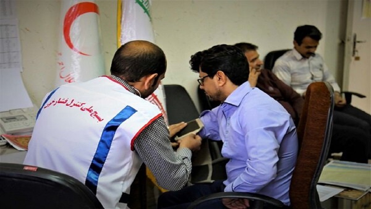 ۱۵۰ هزار نفر از جمعیت بالای ۳۰ سال استان همدان فشارخون دارند