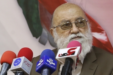 عاملان وضع موجود با شعار «نجات ایران» ثبتنام کردند/ اصولگرایان نامزد پوششی ندارند/ آمدن آیتالله رئیسی باعث مشارکت بیشتر مردم می شود مهدی چمران