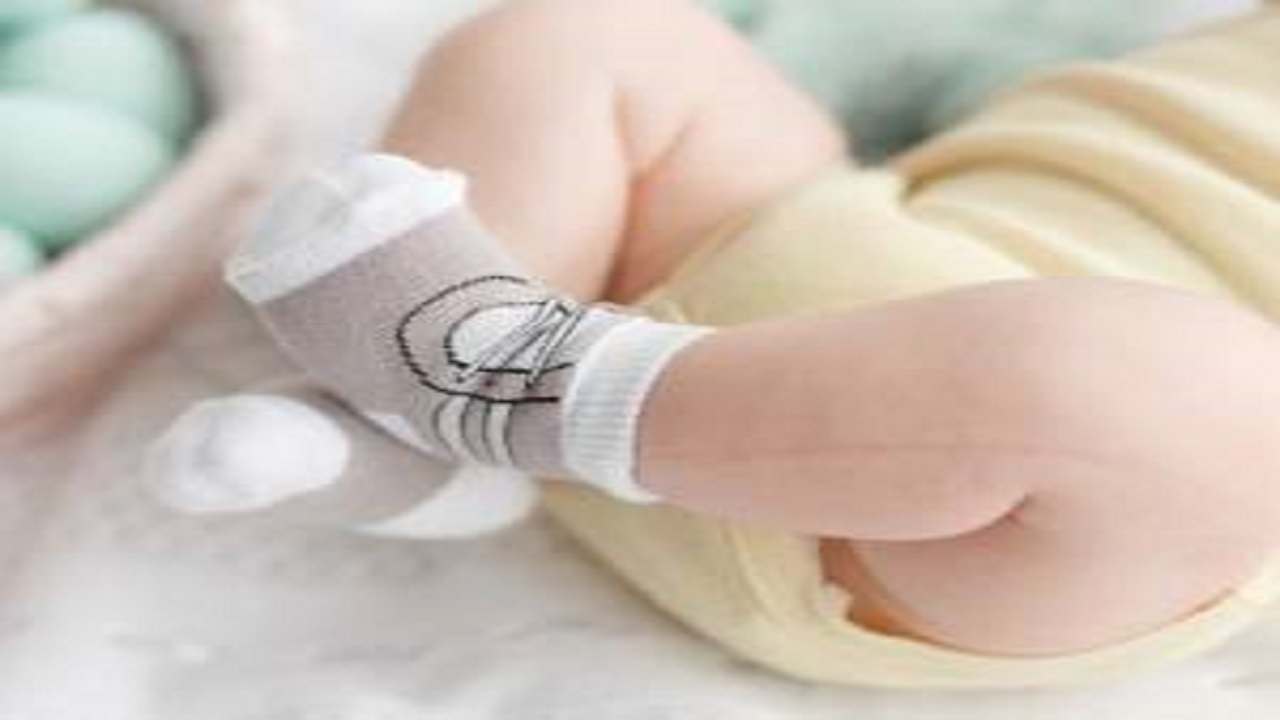 جوراب نوزاد را چند بخریم؟