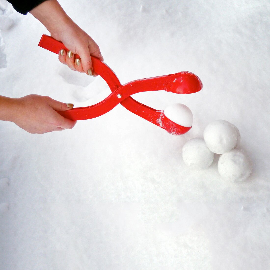 خلاقانه&zwnj;ترین وسایل در زندگی روزمره؛ از برف پاک کن آینه حمام تا یاداشت&zwnj;های چسبنده غلتکی
