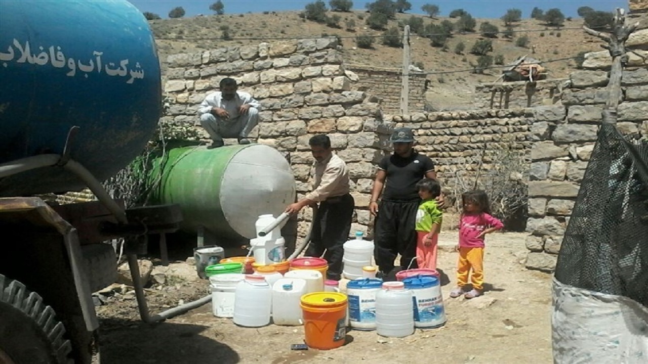 آبرسانی ۲۸۰ روستای استان اصفهان به‌ صورت سیار