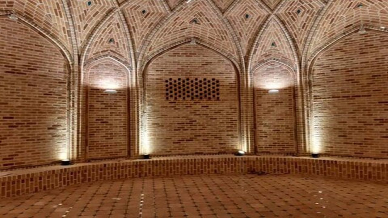 تکمیل سیستم روشنایی پارک ملی ایران کوچک