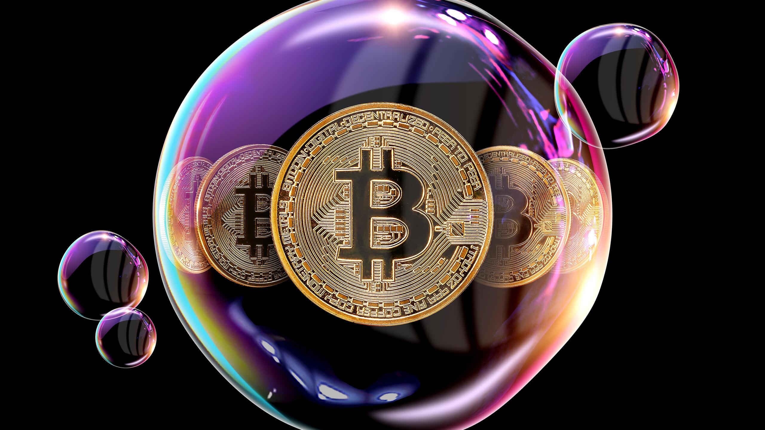 تفاوت بیت کوین و اتریوم در چیست؟ / حباب در بازار رمزارزها / بیت کوین در سرازیری و اتریوم در سربالایی کاهش و افزایش قیمت