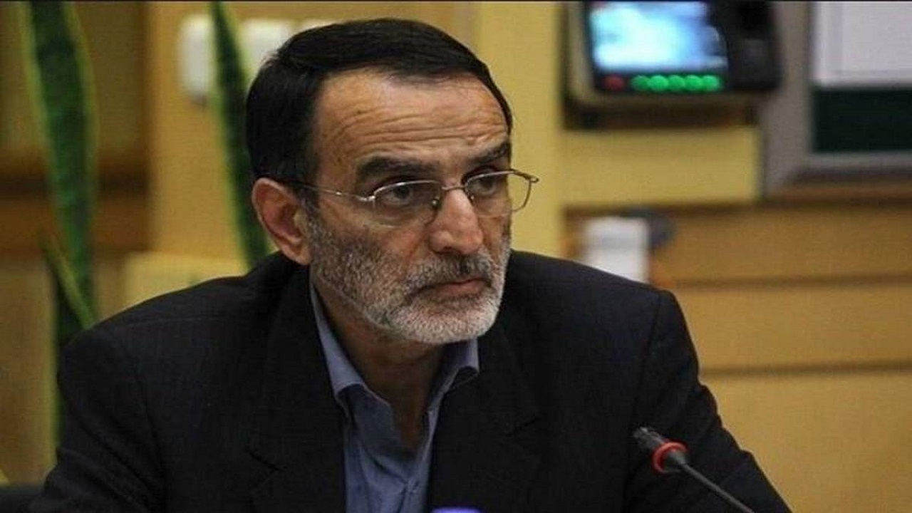 فامیل‌های قدرت و ثروت در فولاد و نفت و پتروشیمی حاکم هستند