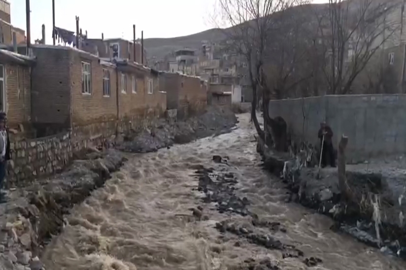 تجاوز به حریم رودخانه ها در هرمزگان/ رودخانه را به خانه تبدیل نکنیم