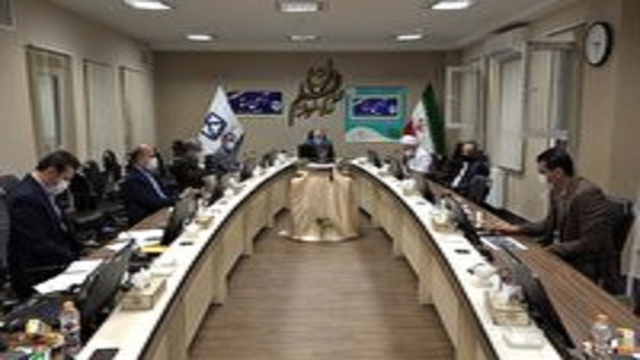 تجلیل از استادان و دانشجویان برتر دانشگاه سمنان