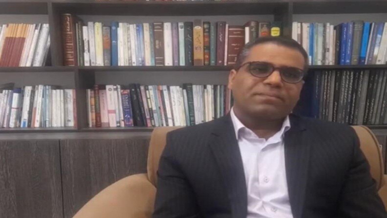 بررسی مولفه‌های فرهنگ ایرانی در ترجمه‌های حافظ به زبان عربی