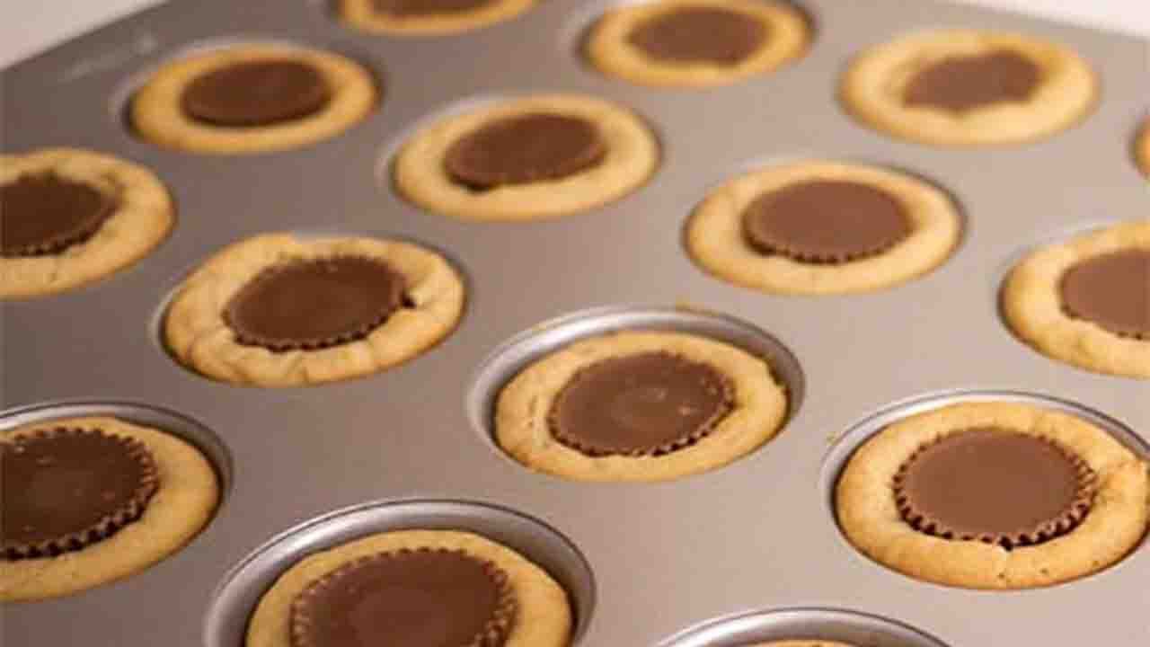 بیسکویت فنجانی بادام زمینی + طرز تهیه
