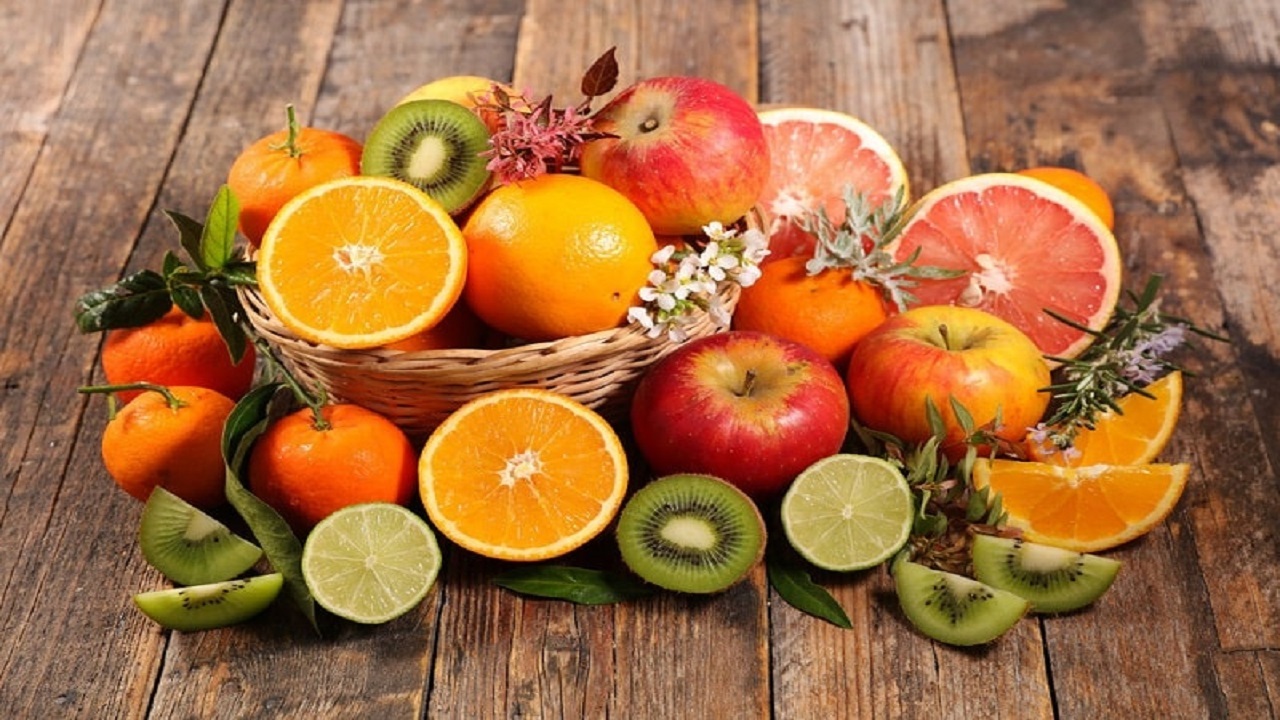هر کیلو میوه در بازار چند؟