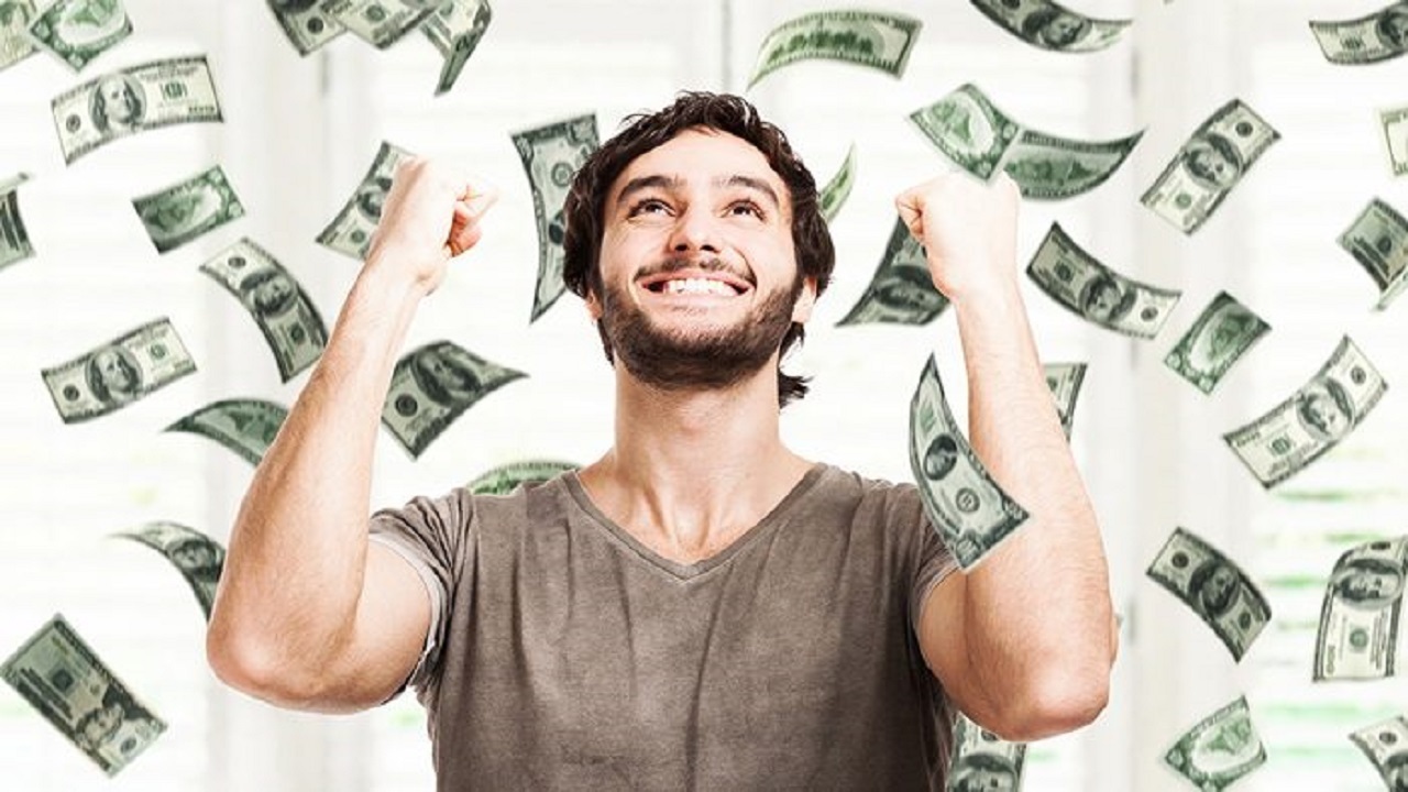 عجیب‌ترین و پول‌سازترین شغل‌های جهان + تصاویر