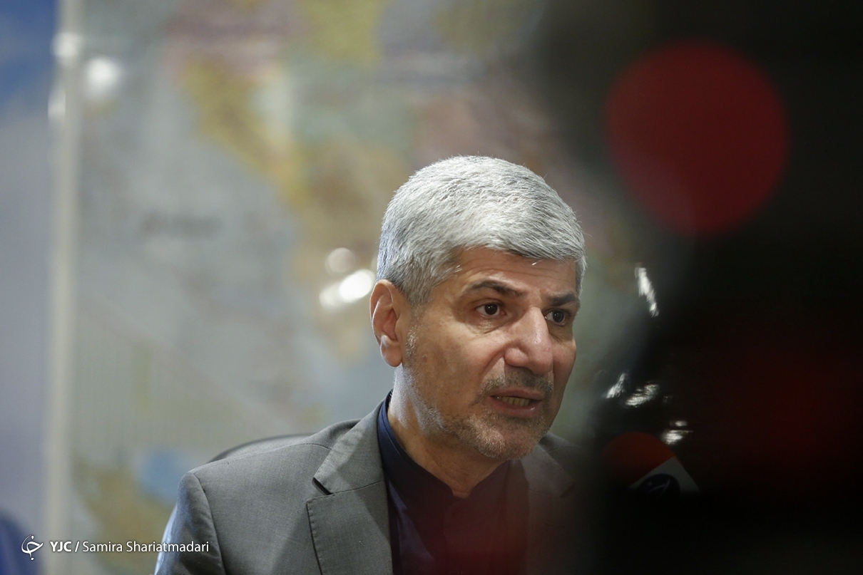 مهمانپرست: هیچ ارتباطی با احمدینژاد ندارم/ تعداد کارکنان صداوسیما ۱۰ برابر وزارت خارجه است/ قرار نیست به نفع کسی کنار برویم/ یارانه ۶۰۰هزار تومانی به هر ایرانی شدنی است مهمانپرست: هیچ ارتباطی با احمدینژاد ندارم/ تعداد کارکنان صداوسیما ۱۰ برابر وزارت خارجه است/ قرار نیست به نفع کسی کنار برویم/ یارانه ۶۰۰هزار تومانی به هر ایرانی شدنی است