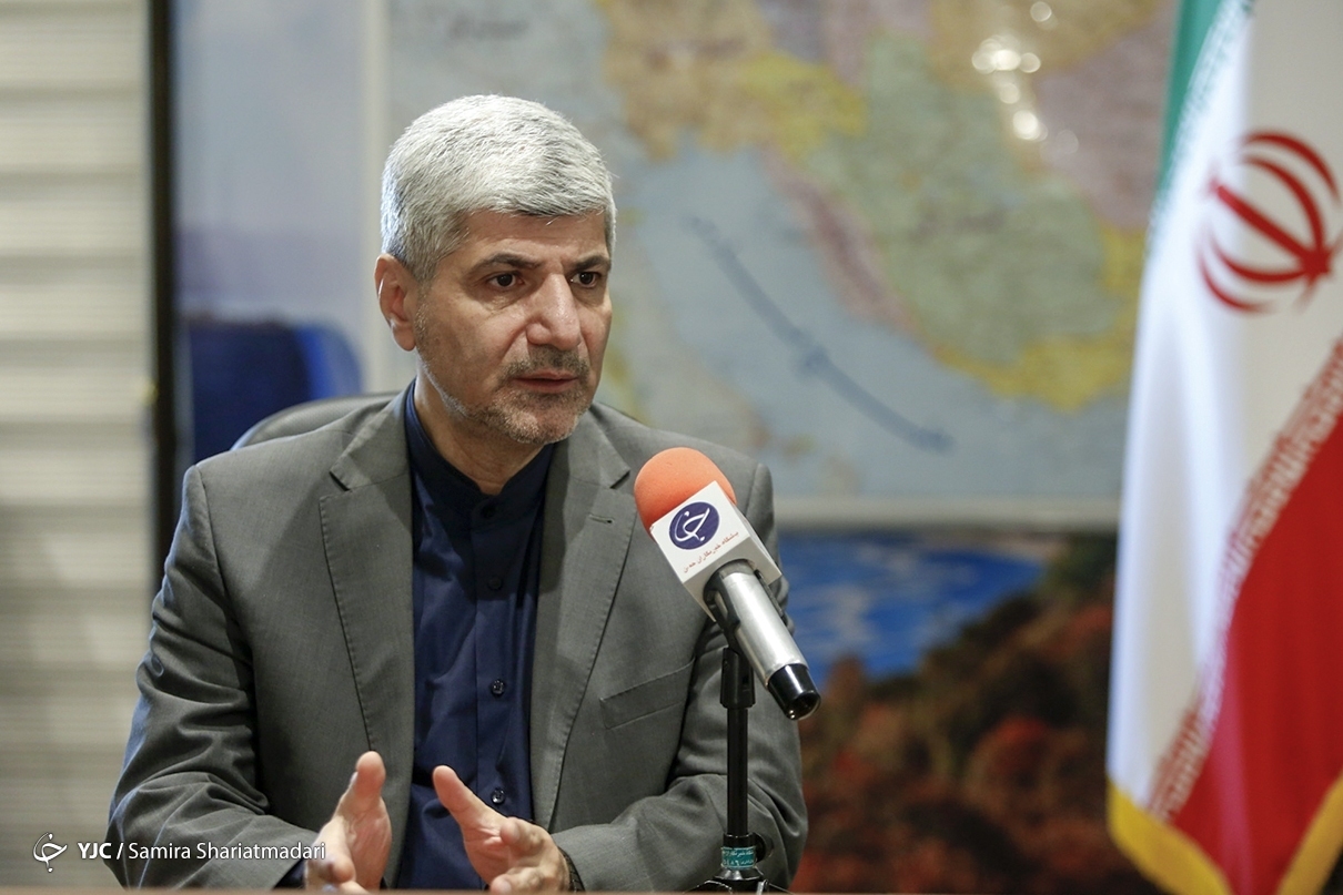 مهمانپرست: هیچ ارتباطی با احمدینژاد ندارم/ تعداد کارکنان صداوسیما ۱۰ برابر وزارت خارجه است/ قرار نیست به نفع کسی کنار برویم/ یارانه ۶۰۰هزار تومانی به هر ایرانی شدنی است مهمانپرست: هیچ ارتباطی با احمدینژاد ندارم/ تعداد کارکنان صداوسیما ۱۰ برابر وزارت خارجه است/ قرار نیست به نفع کسی کنار برویم/ یارانه ۶۰۰هزار تومانی به هر ایرانی شدنی است