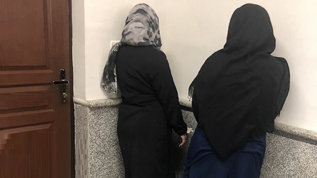 ماموران قلابی بهزیستی در دلیجان دستگیر شدند