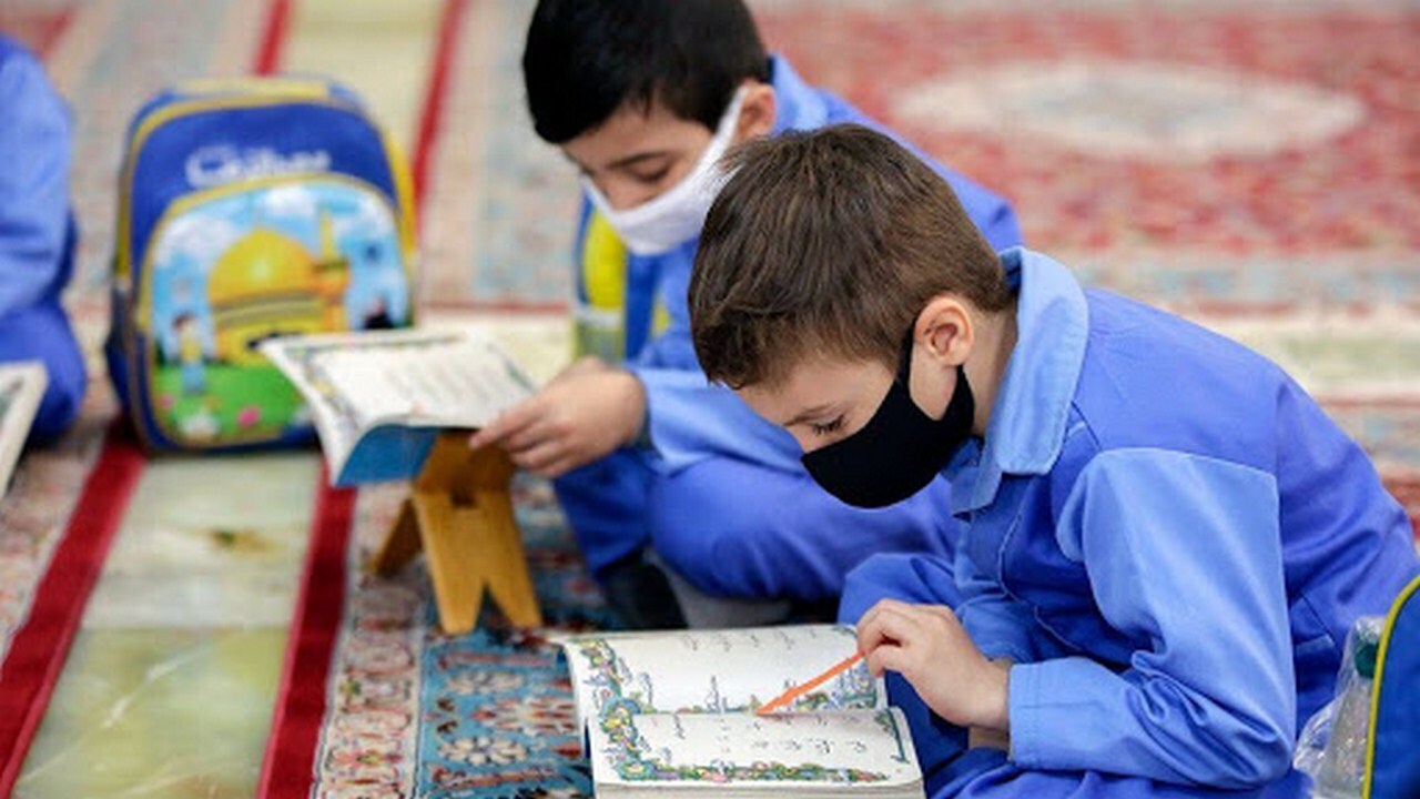 ابناءالرضا (ع)؛ محفلی قرآنی برای نوجوانان در حرم رضوی