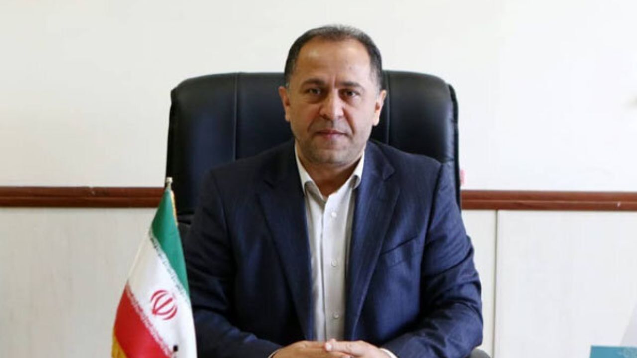 استفاده از حداکثر نیرو‌های حضوری در دستگاه‌ها/ کدام نهاد‌ها دستورالعمل‌های ستاد مقابله با کرونا را رعایت نمی‌کنند؟