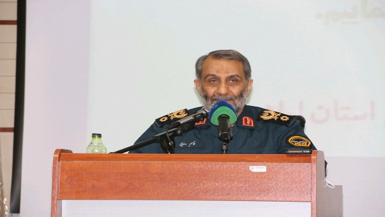 نیروی انتظامی فتنه‌ها را در فتنه گاه سرکوب و منهدم می‌کند