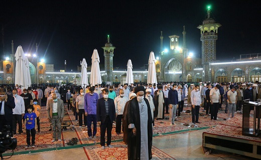 مراسم عزاداری تخریب قبور ائمه بقیع در حرم حضرت معصومه (س)+تصاویر