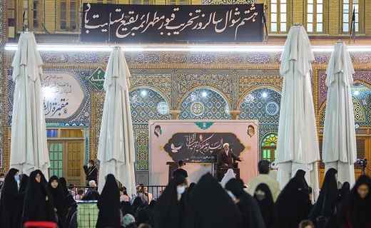 مراسم عزاداری تخریب قبور ائمه بقیع در حرم حضرت معصومه (س)+تصاویر