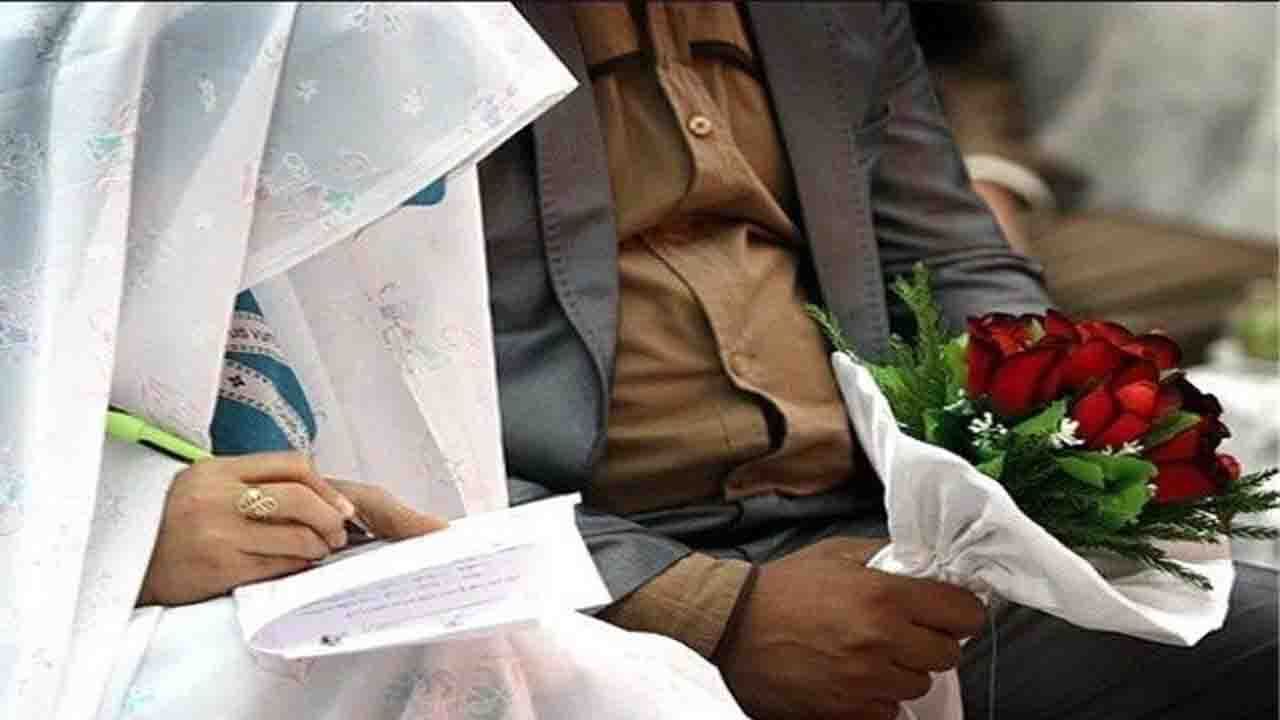 ازدواج ساده ۶۵۰ میلیون تومانی / از آرایشگاه‌های هزینه‌زا تا میوه‌های دور از دسترس!