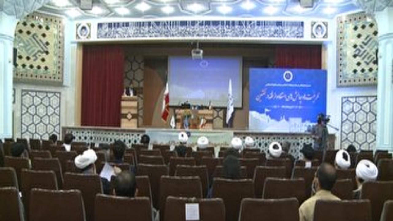 دومین مدرسه پارلمانی درقم برگزار شد