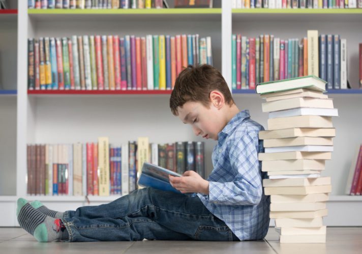 کتاب؛ یار مهربانی که باید فرزندانمان را از کودکی با آن آشتی دهیم