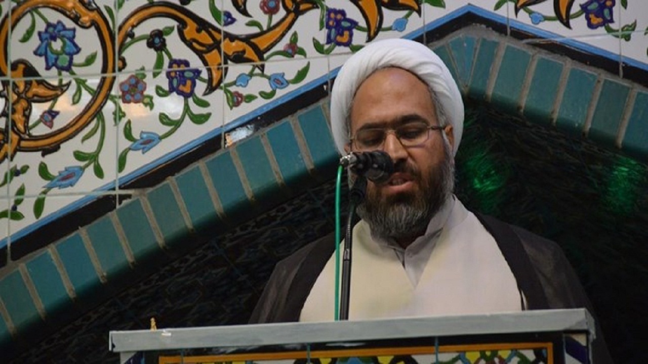 نامزدهای انتخاباتی، راه حل عملی ارائه کنند