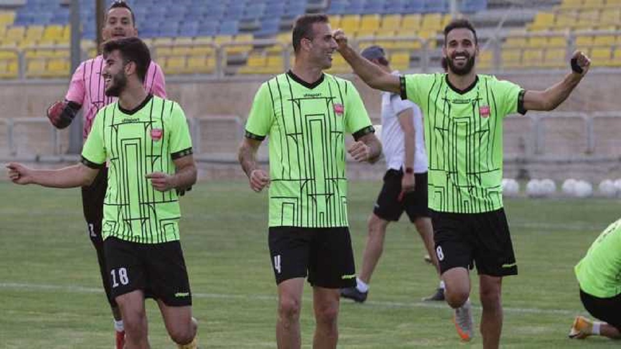 تمرین شاداب پرسپولیسی‌ها در ورزشگاه شهید کاظمی