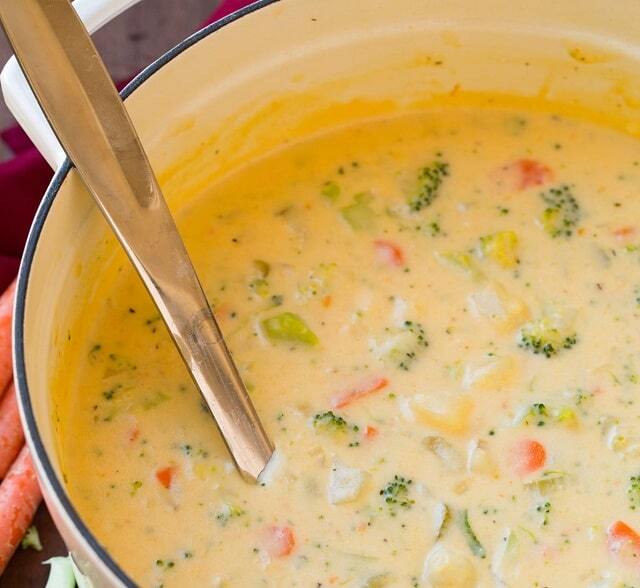 طرز تهیه سوپ سیب زمینی به ۳ روش مختلف؛ خوشمزه و انرژی بخش