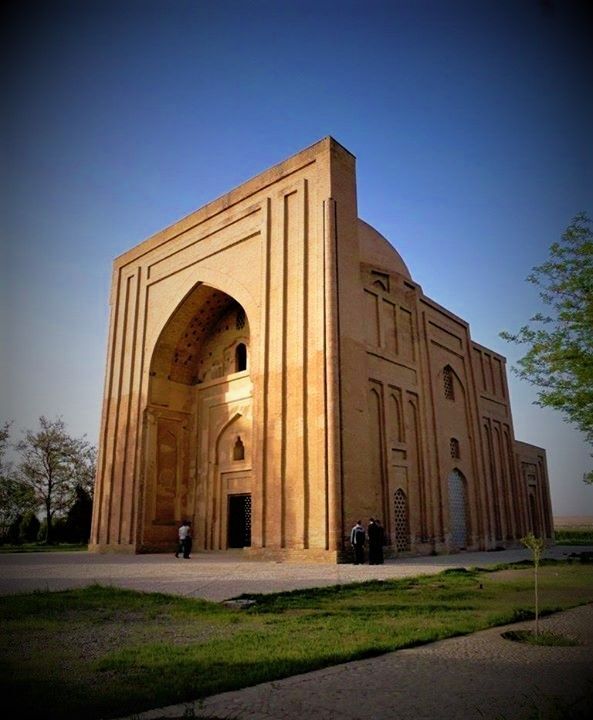 بقعه هارونیه؛ بنایی پر رمز و راز در نزدیکی مشهد بقعه هارونیه؛ بنایی پر رمز و راز در نزدیکی مشهد