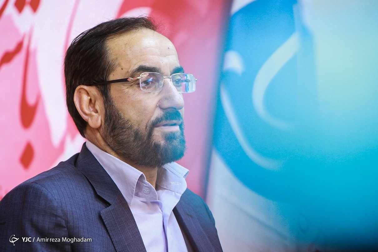 بچه&zwnj;های دهه ۶۰ و ۷۰ برای تشکیل دولتِ من آماده باشند/ می&zwnj;توانم ماهاتیر محمد ایران شوم/ کاهش مرگ&zwnj;های کرونایی از ۵۰۰ به ۵۷ نفر با اجرای طرح شهید سلیمانی