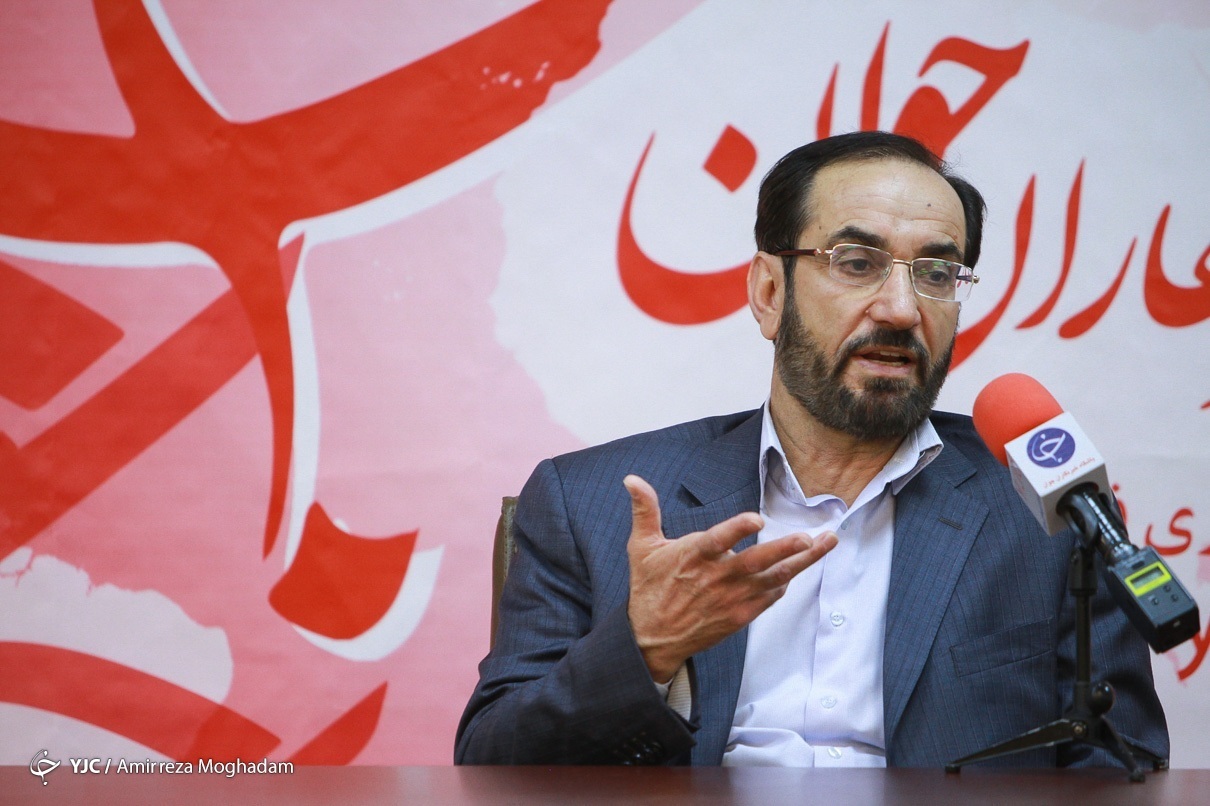 بچه&zwnj;های دهه ۶۰ و ۷۰ برای تشکیل دولتِ من آماده باشند/ می&zwnj;توانم ماهاتیر محمد ایران شوم/ کاهش مرگ&zwnj;های کرونایی از ۵۰۰ به ۵۷ نفر با اجرای طرح شهید سلیمانی