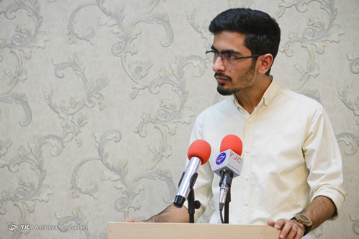 بچه&zwnj;های دهه ۶۰ و ۷۰ برای تشکیل دولتِ من آماده باشند/ می&zwnj;توانم ماهاتیر محمد ایران شوم/ کاهش مرگ&zwnj;های کرونایی از ۵۰۰ به ۵۷ نفر با اجرای طرح شهید سلیمانی