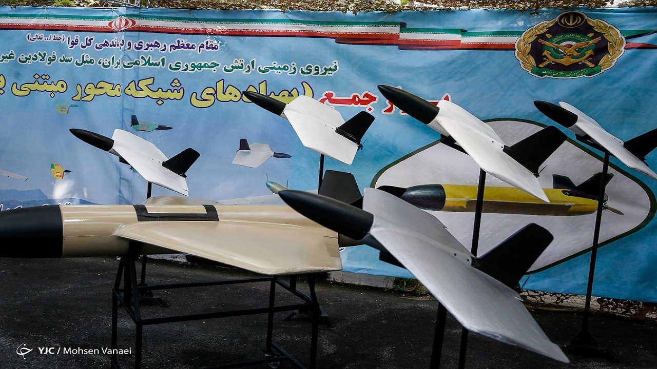 پهپادهای انتحاری پرواز جمع؛ جدیدترین دستاورد نزاجا در عرصه آسمان